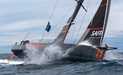vendee globe marc guillemot sta rientrando les sables