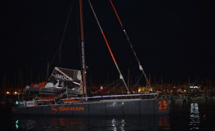 vendee globe chiglia rotta per guillemot ritiro