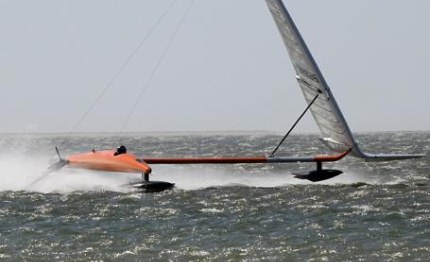 sailrocket con 61 92 nodi la barca vela piu veloce del pianeta