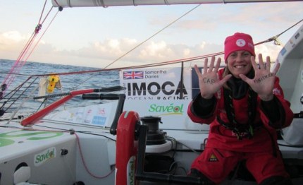vendee globe sam davies disalbera soccorsi allertati