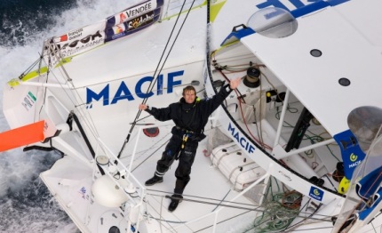 vendee globe 515 miglia nuovo record sulle 24 ore