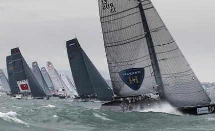 rc 44 13 team in acqua mascate