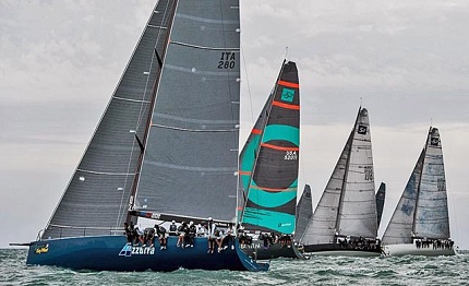 key west azzurra al comando della 52 super series