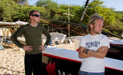 dakar guadalupa timoni rotti cat alla deriva in oceano