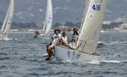 j24 la superba fa suo invernale di anzio nettuno