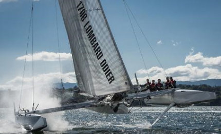 hydroptere caccia di record sul lago di ginevra
