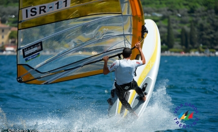 capitan uncino protagonisti dell eurosaf champions sailing cup