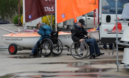 vela paralimpica gualandris zanetti vincono la prima regata