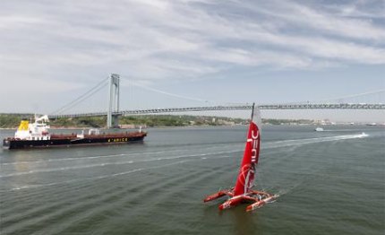 record atlantico joyon indietro di 48 miglia