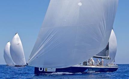tp 52 vince quantum azzurra terza