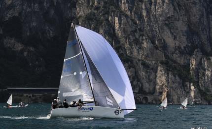 melges 24 blu moon vince riva del garda