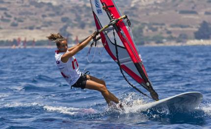 cipro mondiali giovanili piu rosa che azzurro per la vela italiana