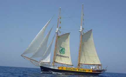 valdettaro classic boats ci sar 224 anche la goletta verde