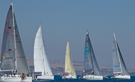 due prove bastone costiera per la licata sailing week