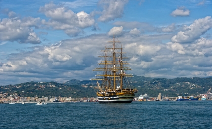 la spezia da il benvenuto alle tall ships