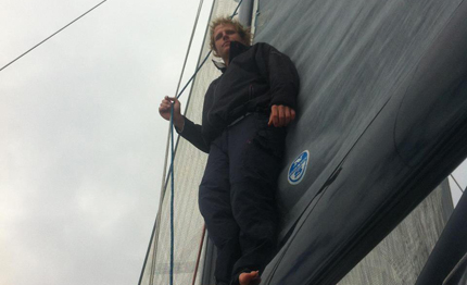 volvo ocean race under 30 di abu dhbi sara luke parkinson