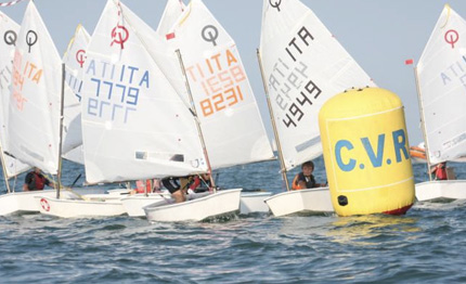 marina di ravenna parte la corsa per gli appuntamenti internazionali della classe optimist