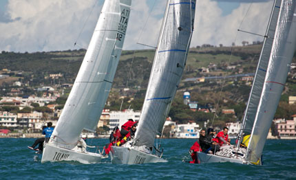 este 24 venerdi la coastal race da santa marinella all argentario