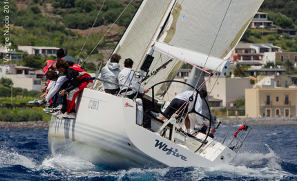 wb five bluette vincono eolian sailing week