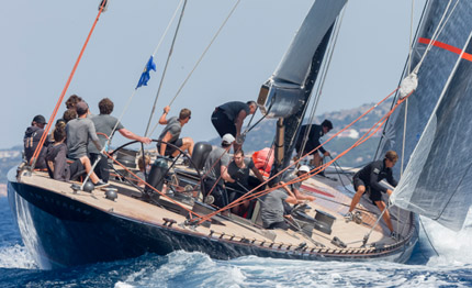 superyacht trionfo finale per firefly unfurled grande orazio