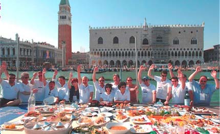 leccatevi baffi arriva la pellegrino cooking cup