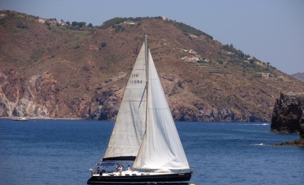 grande successo per la prima edizione della regata fra palermo vulcano