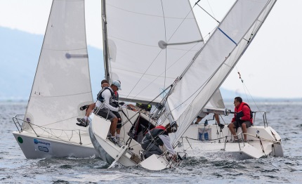 bessi bis fa sua la 28 trans benaco cruise race dei protagonist