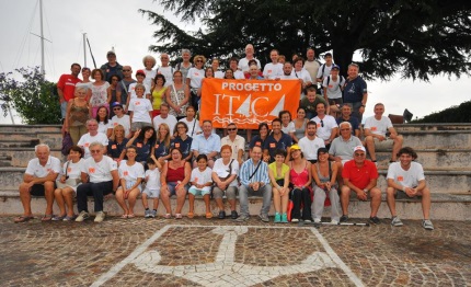 si avvicina la 64 centomiglia del lago di garda
