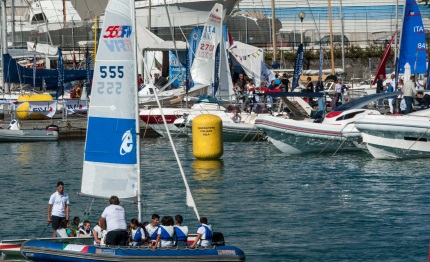 la vela olimpica protagonista al salone nautico di genova