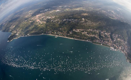 barcolana in 922 al traguardo su 1878 iscritti