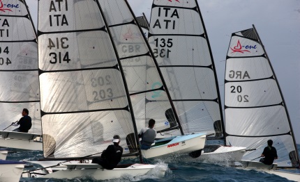 il britannico nick craig comanda la one gold cup 2014 di alassio
