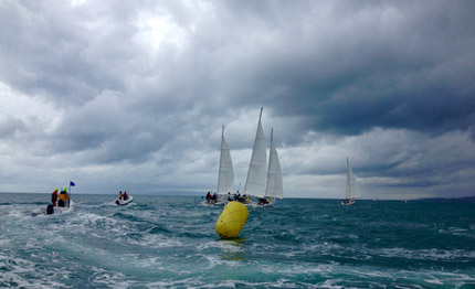 venti da sud pioggia al november match race la vittoria va francesco marrai