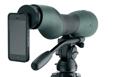 un binocolo uno smartphone cosi il digiscoping rivoluziona il turismo naturalistico