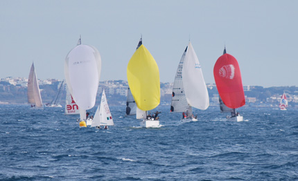 riva di traiano omaggio straulino poi lancillotto fa sua la regata