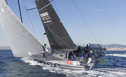 barcelona world race hugo boss guida la flotta verso gibilterra
