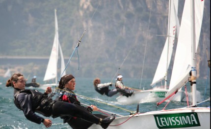 napoli 420 laser in acqua per le coppe challenge