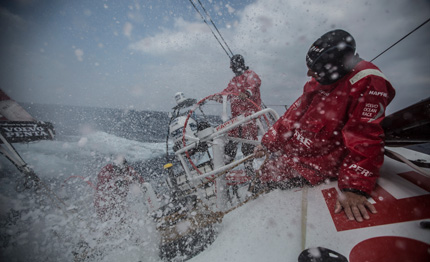 volvo ocean race mapfre naviga alla cieca
