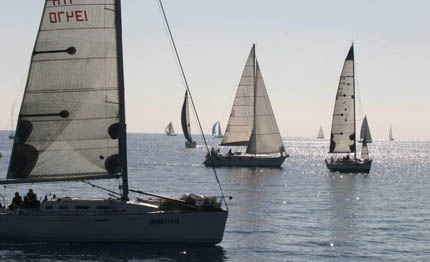 riva di traiano il vento fiacca invernale mentre monta la roma per