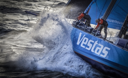 volvo ocean race team vestas wind ingaggia addis tienpont