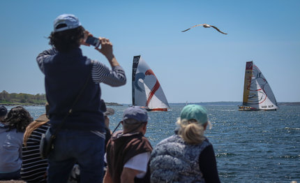 vor anche su periscope la team vestas wind in port race