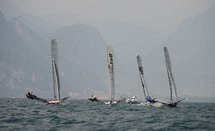 18 piedi il titolo mondiale va al team usa australia