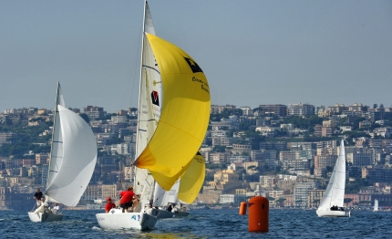 napoli al via il primo trofeo summer games