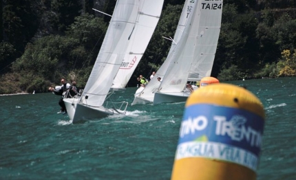 ufo 22 riva vince turboden