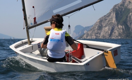 crotone grande attesa per inizio della iv tappa del trofeo optimist italia kinder sport