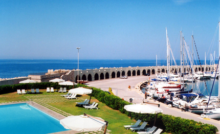 gran festa riva di traiano per 30 anni di attivita del circolo nautico