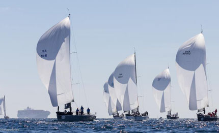 farr 40 world championship vince groovederci al fotofinish