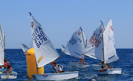 optimist il trofeo kinder si conclude alla barcolana young