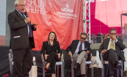 il salone nautico raddoppia annunciato un nuovo evento venezia nella primavera del 2016