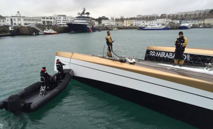 dopo idec si muove spindrift sabato potrebbero partire entrambe per il trofeo jules verne
