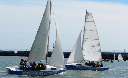 il circolo della vela mestre istituto astori insieme per il progetto fiv vela scuola